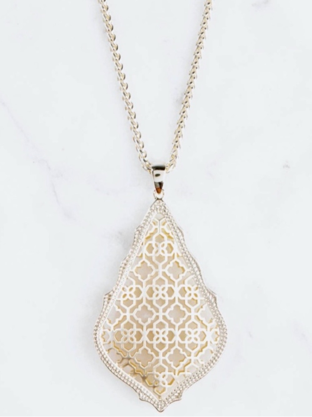 Kendra Scott Aiden long gold necklace